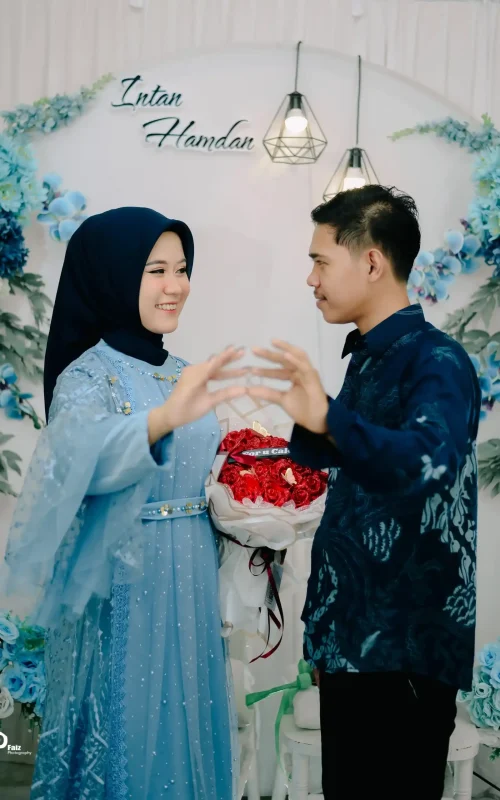 Hamdan & Intan-gcv