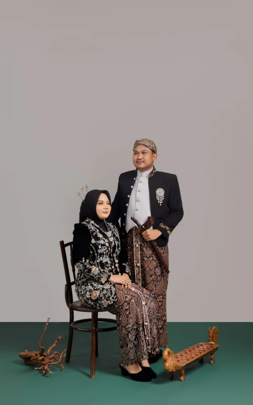 INTAN-BOWO 8