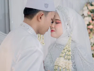 ZEIN-LINA 4